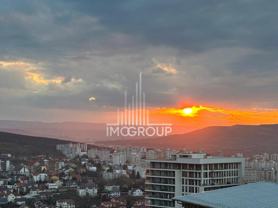 Apartament 3 camere Golden Tulip | Mansardă vilă | Curte | Liniște