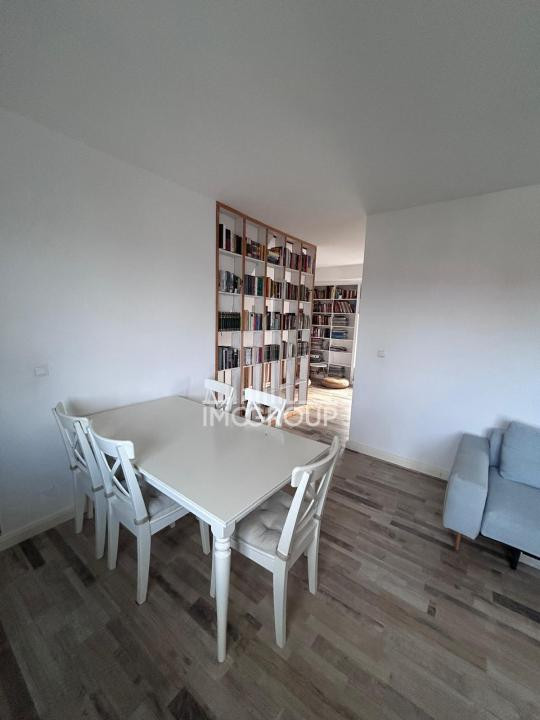 Apartament 3 camere Golden Tulip | Mansardă vilă | Curte | Liniște