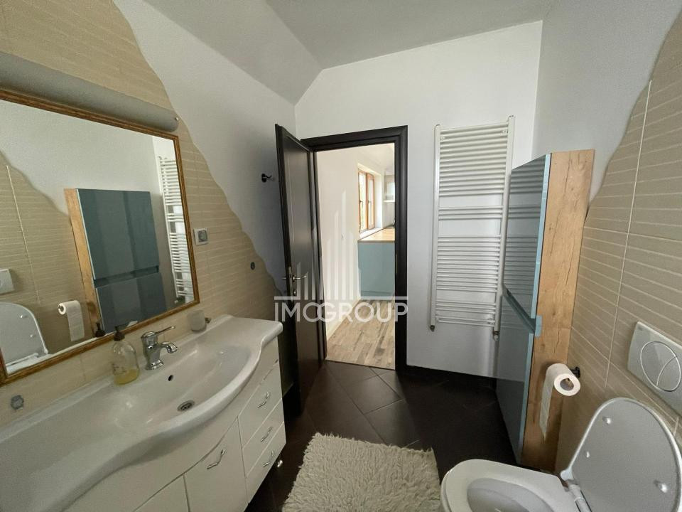 Apartament 3 camere Golden Tulip | Mansardă vilă | Curte | Liniște