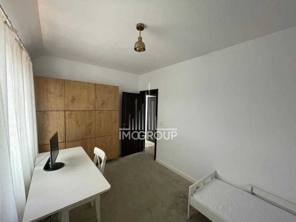 Apartament 3 camere Golden Tulip | Mansardă vilă | Curte | Liniște