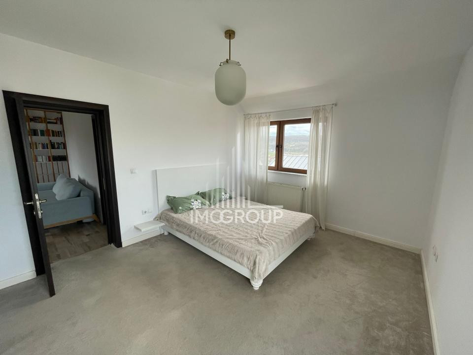 Apartament 3 camere Golden Tulip | Mansardă vilă | Curte | Liniște