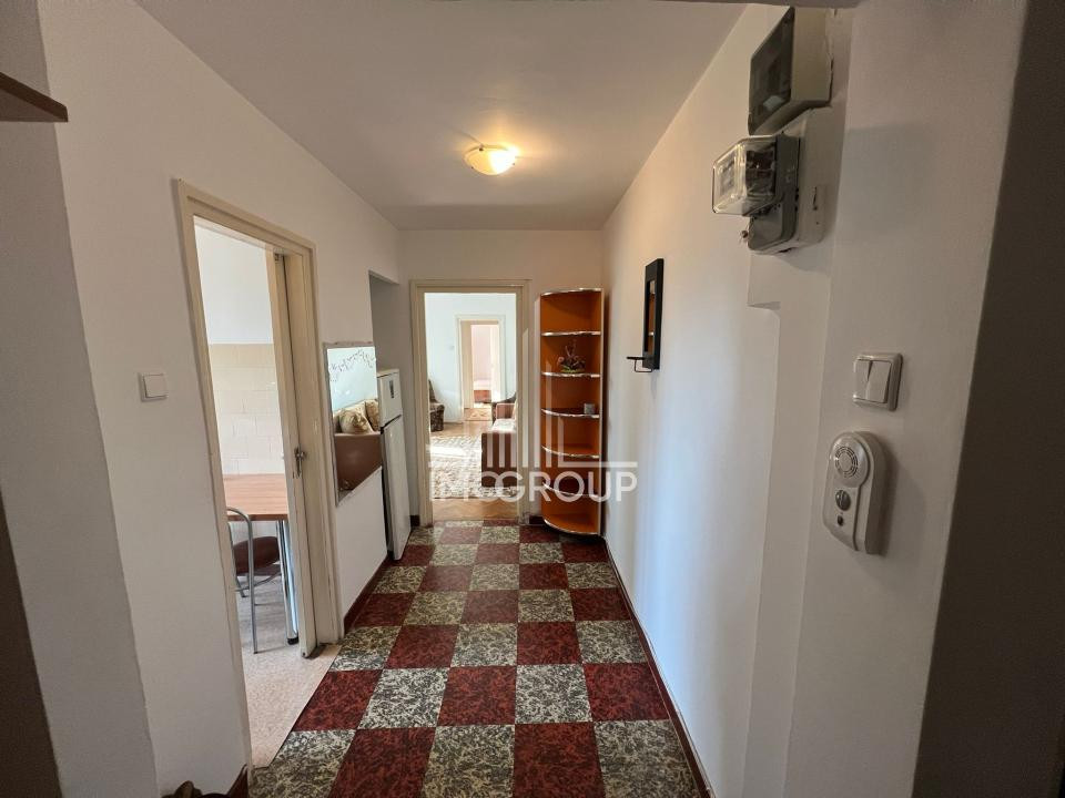 De inchiriat apartament 2 camere Padis