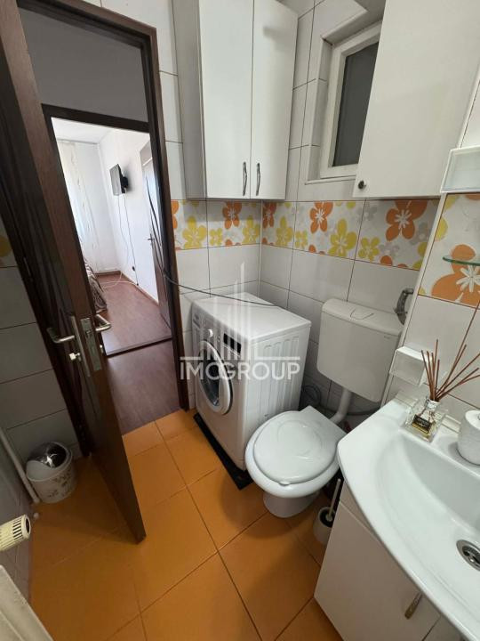 De vanzare apartament 3 camere 2 bai Mehedinți 