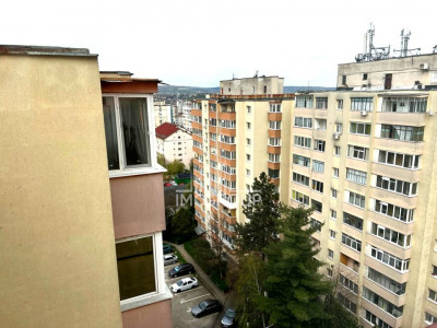 De vanzare apartament 3 camere Mehedinți 0%