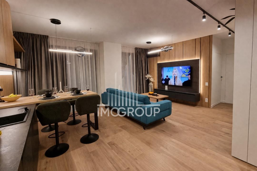 Apartament 3 camere | 2 bai | terasa | parcare | Zorilor | Azoria Frunzisului