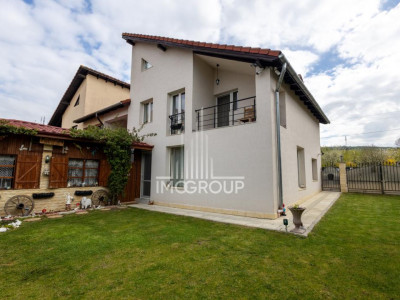 Casă superbă de vânzare în Iris | Garaj | Priveliște panoramică | Zona Auchan 