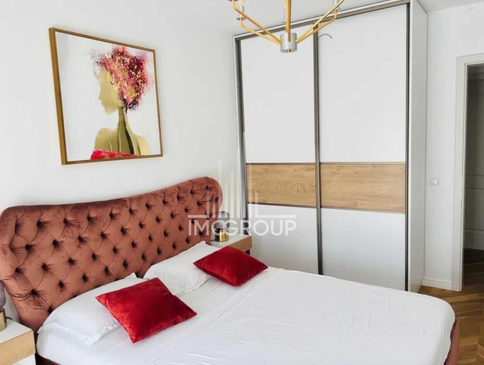 Închiriez apartament modern cu 2 camere –  lângă The Office & Record Park