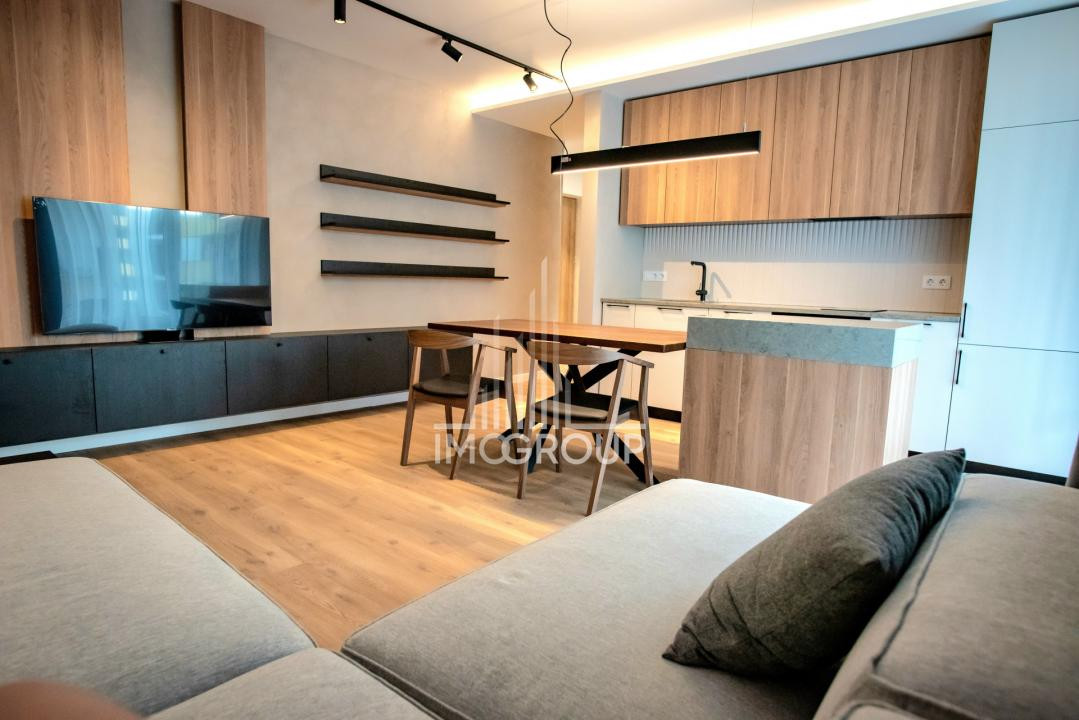 Apartament modern 2 camere de închiriat – zona semicentrala
