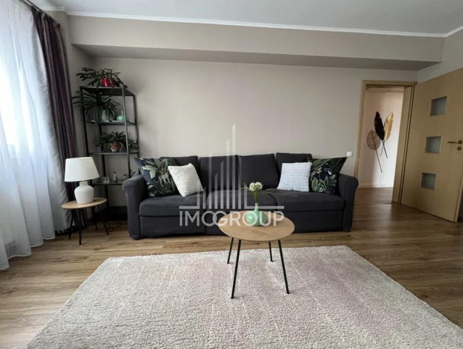 Apartament modern de închiriat cu parcare Calea Turzii