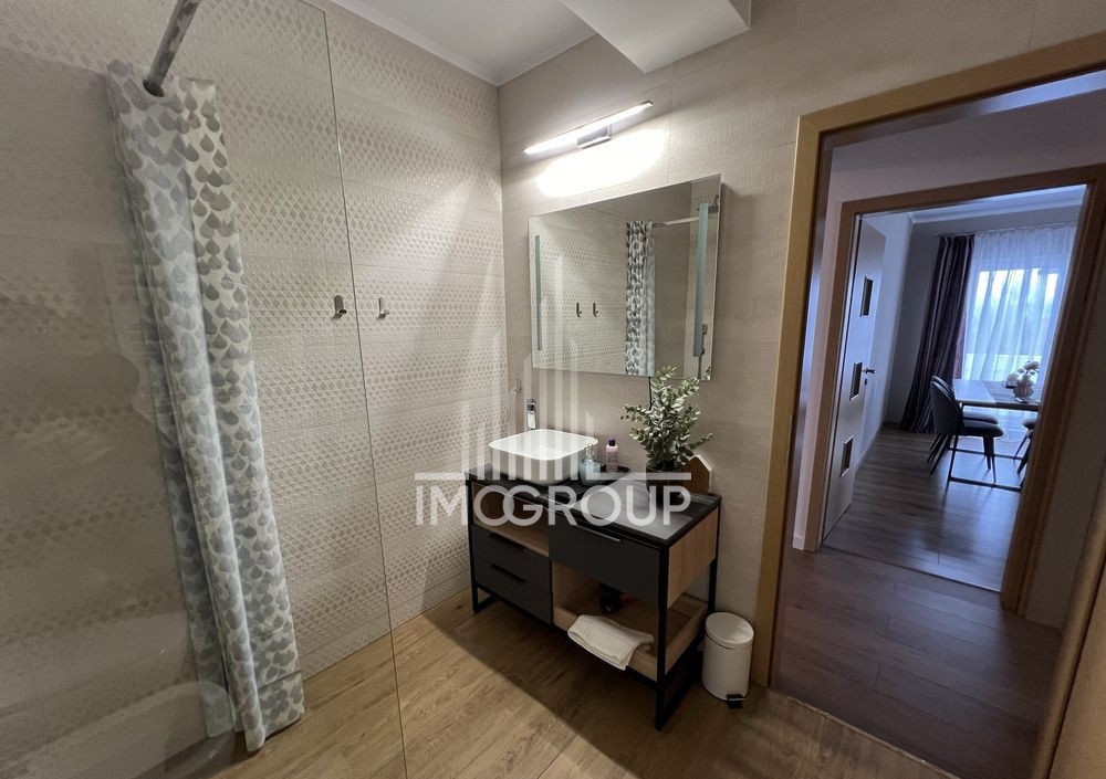 Apartament modern de închiriat cu parcare Calea Turzii