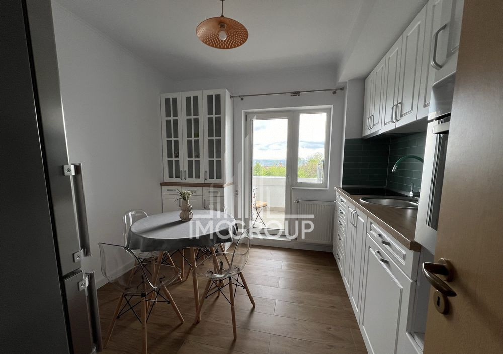 Apartament modern de închiriat cu parcare Calea Turzii