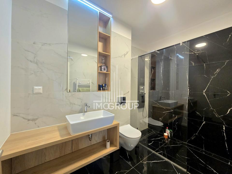 Inchiriez apartament 2 camere langa UMF str V. Babes