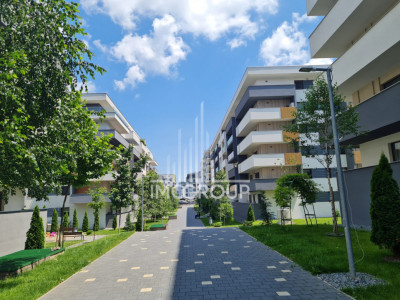 Inchiriez apartament cu 2 camere si parcare