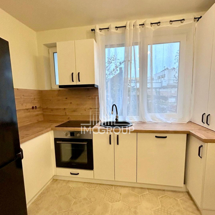 Apartament de inchiriat 3 camere zona semicentrala, Horea