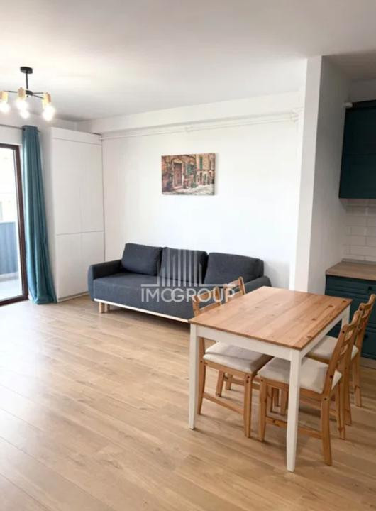 Apartament de inchiriat 2 camere si parcare