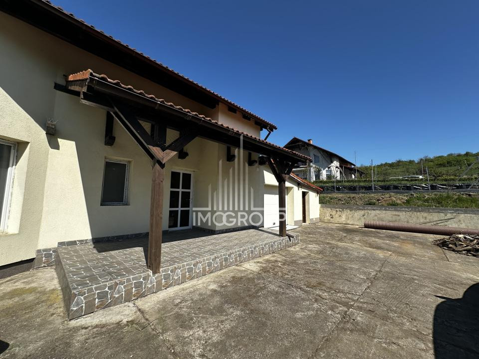 Casa Individuala noua cu teren de 1500mp, la 15 minute de Cluj-Napoca.