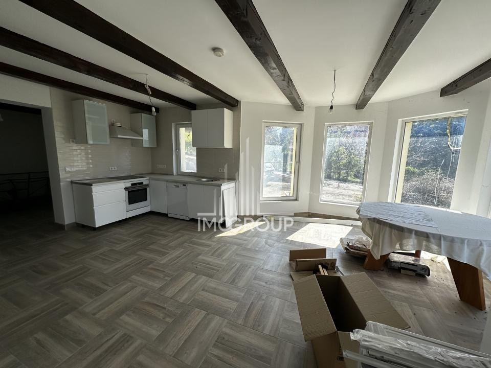 Casa Individuala noua cu teren de 1500mp, la 15 minute de Cluj-Napoca.