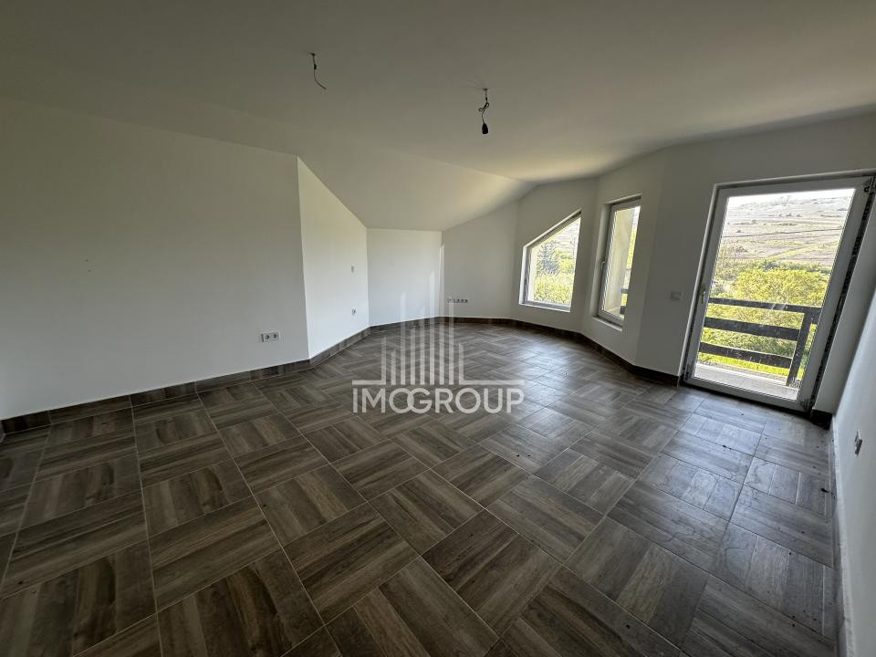 Casa Individuala noua cu teren de 1500mp, la 15 minute de Cluj-Napoca.