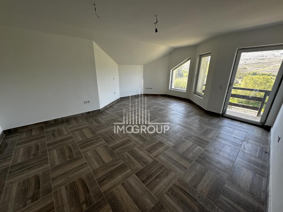 Casa Individuala noua cu teren de 1500mp, la 15 minute de Cluj-Napoca.