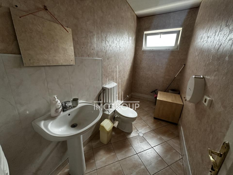 Spatiu de birouri in vila, cu sala de conferinte si gradina, zona Leroy Merlin