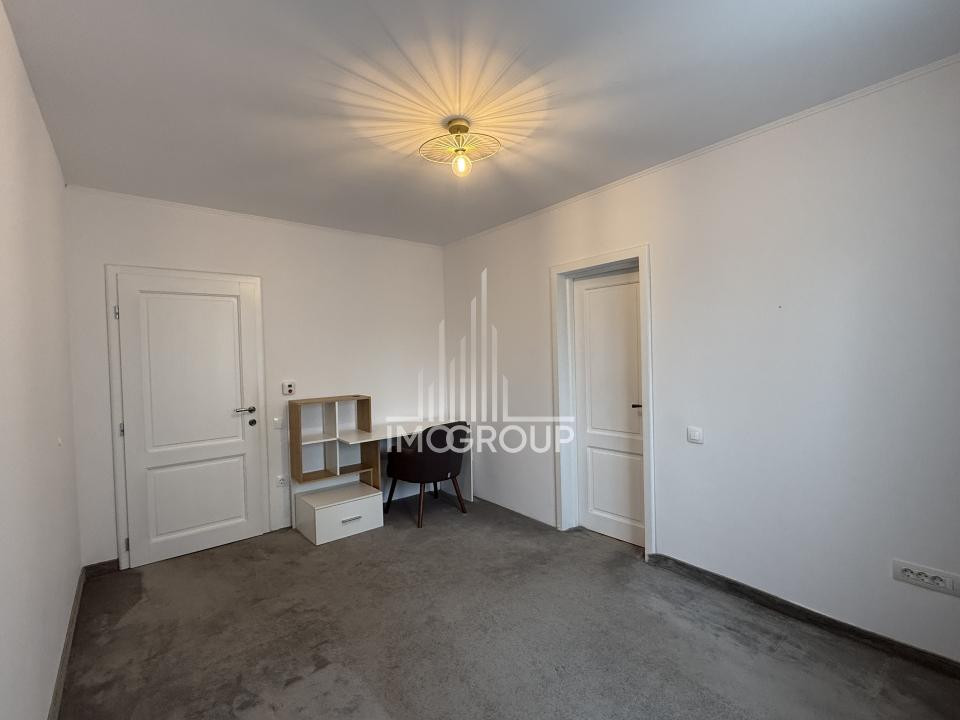 Apartament cu 4 camere | zona Constantin Brâncuși | 3 parcări | Imediat ocupabil
