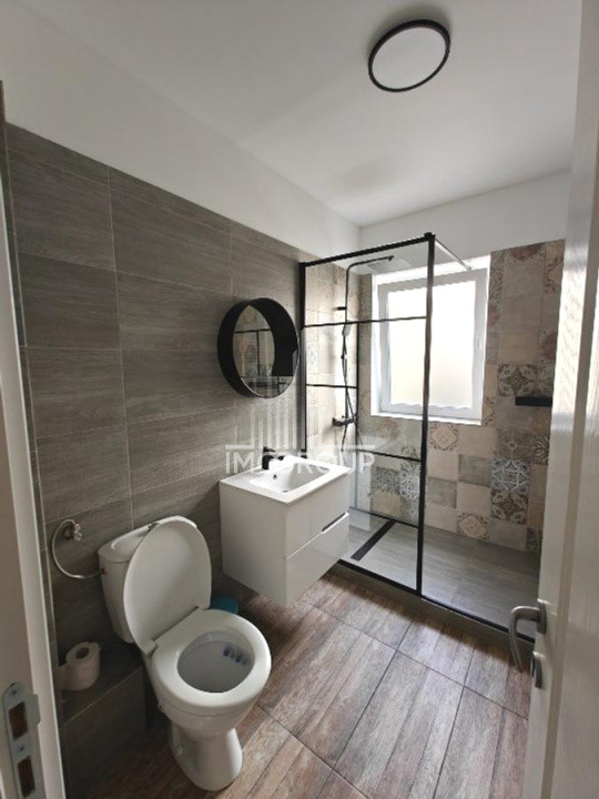 Apartament modern cu 2 camere + parcare subterană