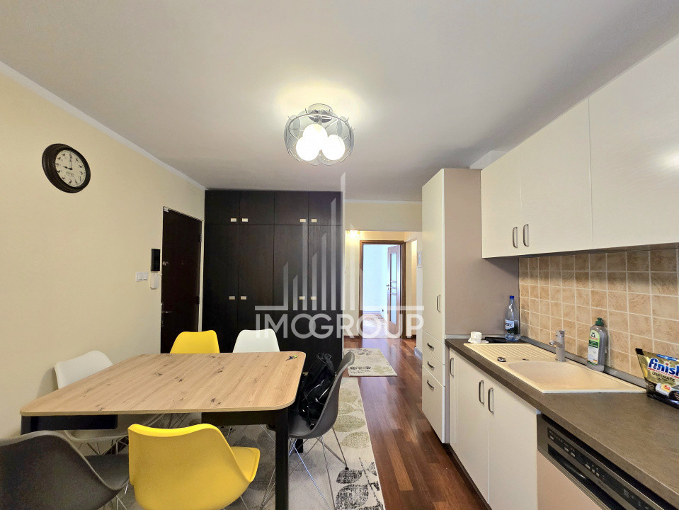 Apartament de inchiriat 3 camere & 2 bai, parcare, Zorilor - UMF