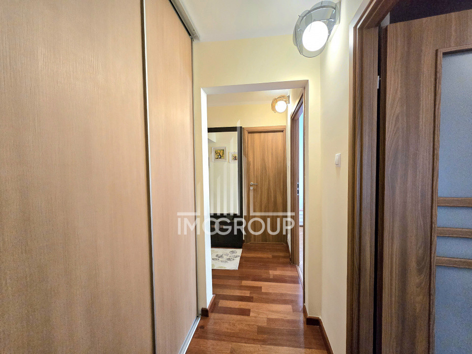 Apartament de inchiriat 3 camere & 2 bai, parcare, Zorilor - UMF