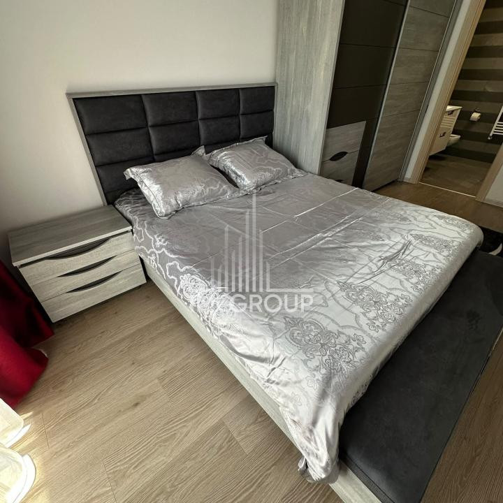 Inchiriere apartament elegant 3 camere , 2 bai & terasă , view 