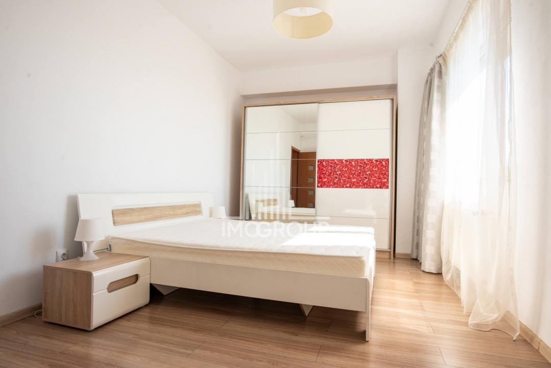 Vanzare apartament decomandat 2 camere -str Dorobantilor 