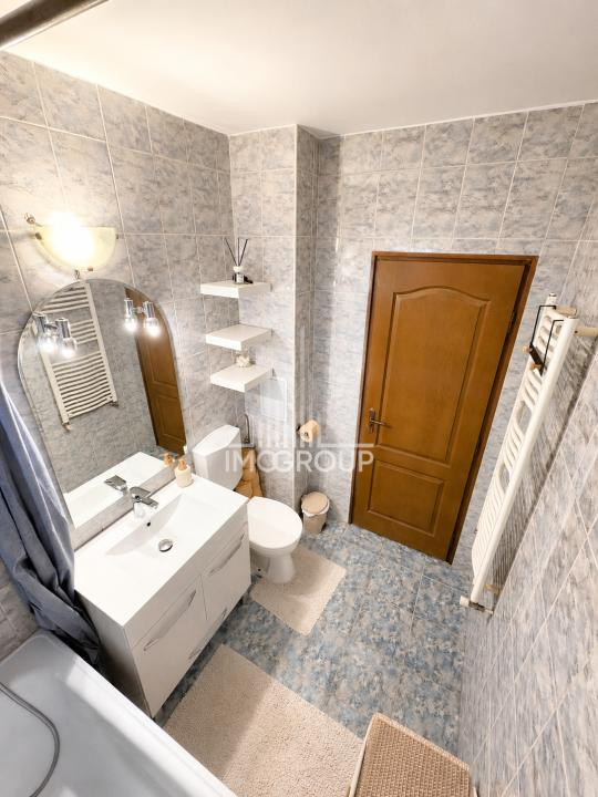 Vanzare apartament 2 cam, etaj 2/3, parcare in Manastur - Academia Muzica