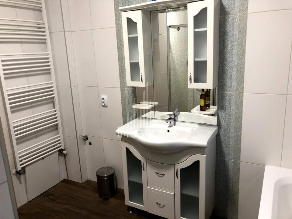 Apartament(birou)  2 camere cu grădină proprie 60 mp | 56 mp utili | Europa