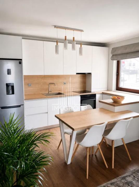Apartament modern cu 3 camere de vânzare si garaj - Cartier Europa