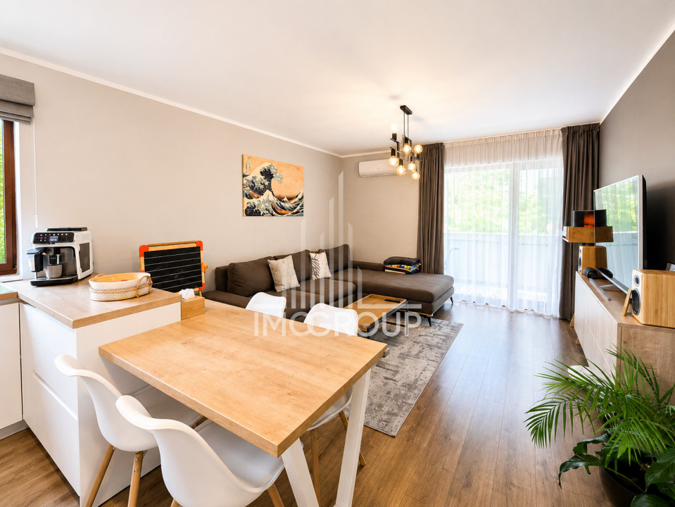0% comision! Apartament modern cu 3 camere de vânzare si garaj