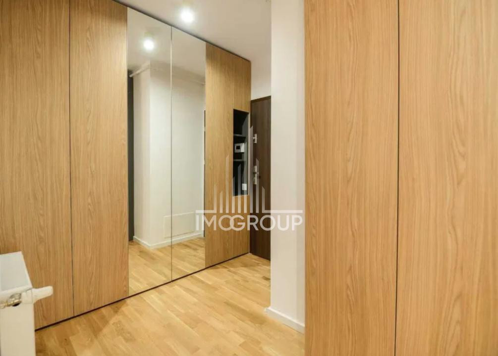 Apartament de inchiriat 2 camere, garaj Park Lake -Iulius