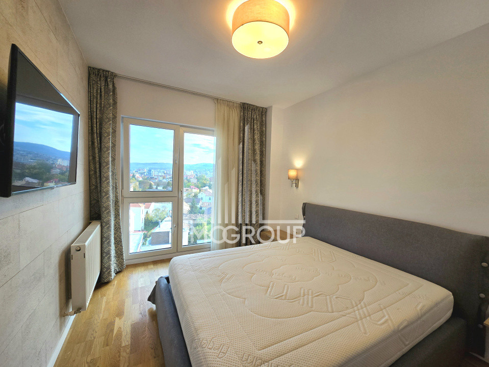 Apartament cu 3 camere & 2bai, parcare, de inchiriat - Zona Centrala
