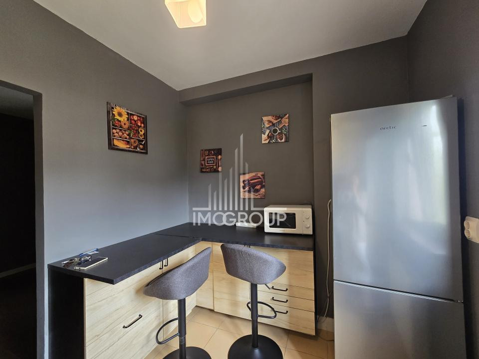 Vanzare apartament decomandat 2 cam, 60 mp, et 1, parcare - Buna ziua