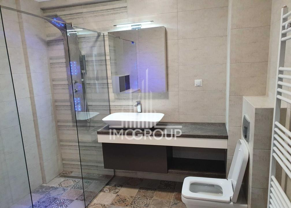 Apartament de inchiriat cu 2 camere si garaj -Europa