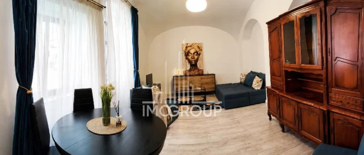 Apartament cu 2 camere de închiriat – Piața Muzeului, 