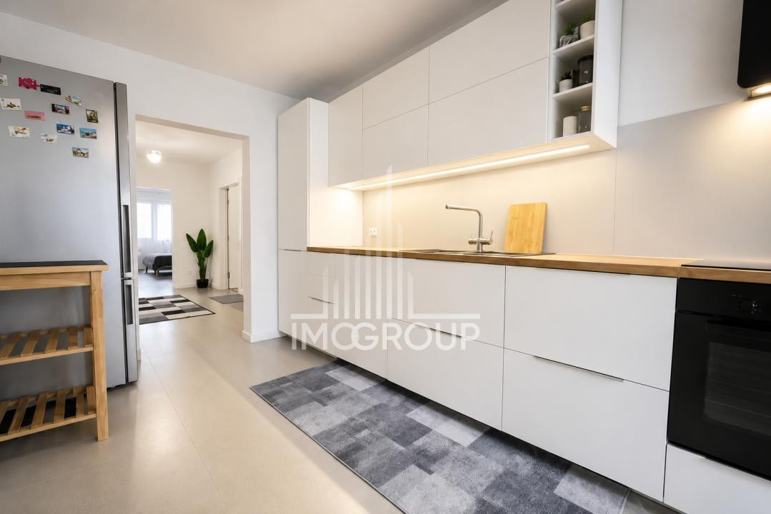 Apartament 125 mp în Vilă, 4 Camere, Andrei Mureșanu, Zona Engels, Garaj