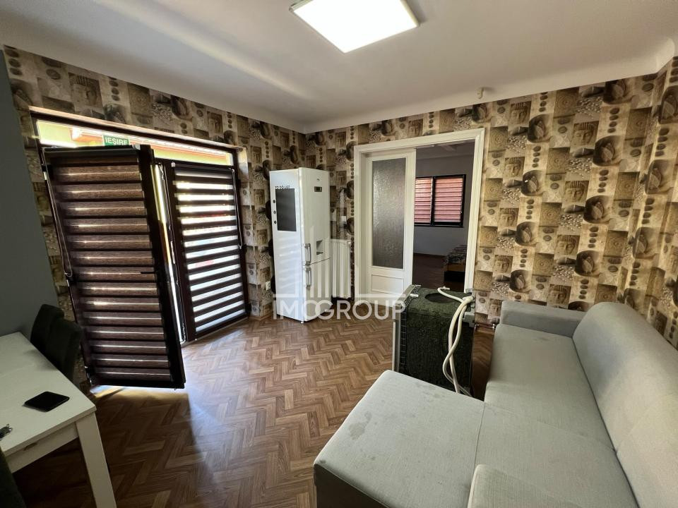 De inchiriat casa/birouri strada Dunării Intre Lacuri
