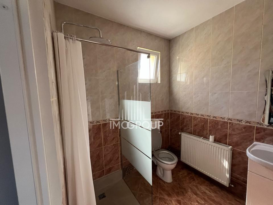 De inchiriat casa/birouri strada Dunării Intre Lacuri