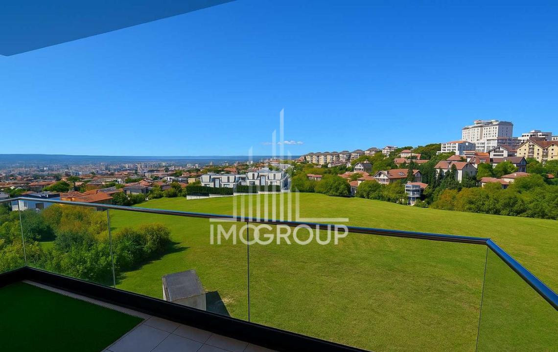 Apartament cu 3 camere si 2 bai, la etaj intermediar, in Andrei Muresanu