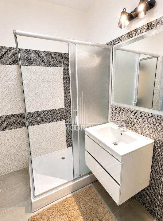 Apartament cu 2 camere decomandate de închiriat 