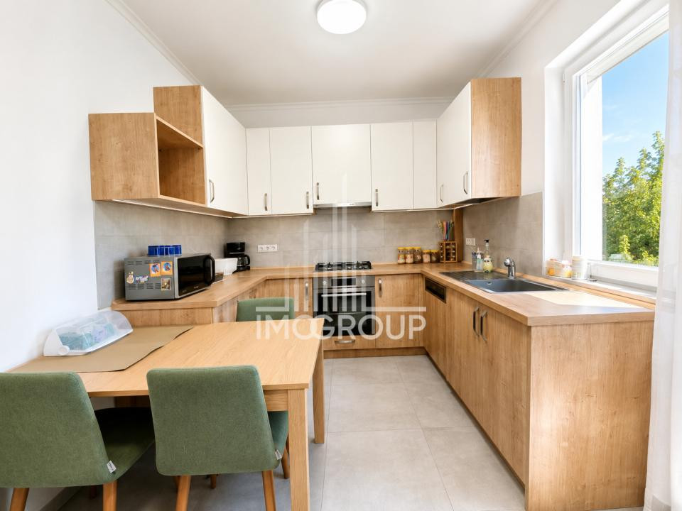 Casa tip duplex 4 camere de inchiriat, curte, Borhanci, zona TCI
