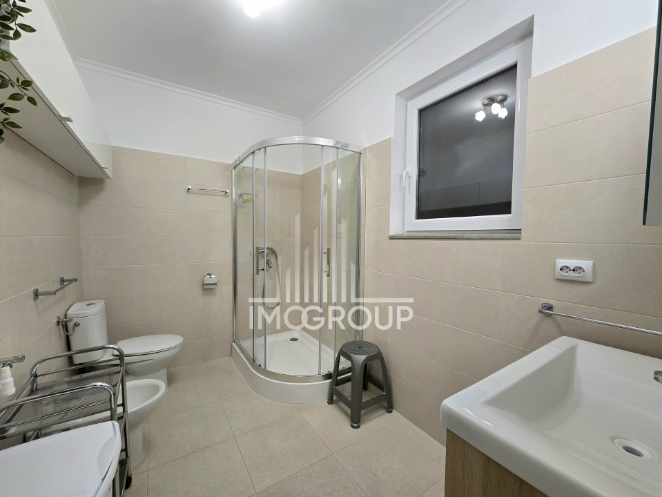 Casa tip duplex 4 camere de inchiriat, curte, Borhanci, zona TCI