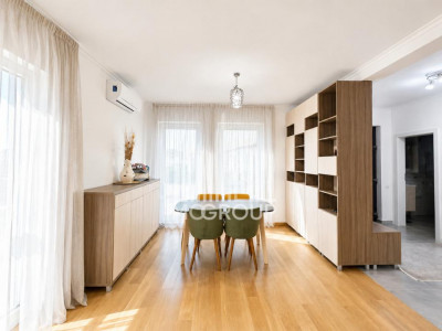 Casa tip duplex 4 camere de inchiriat, curte, Borhanci, zona TCI