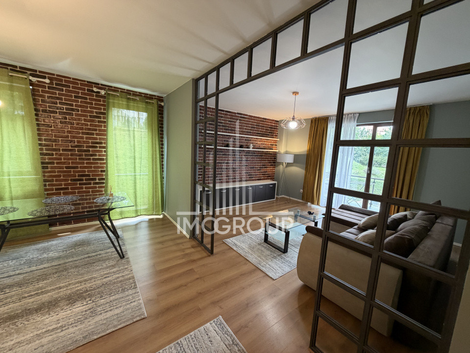 Apartament 3 camere,80 mp, 2 bai, balcon, parcare RIviera, langa  Iulius Mall.