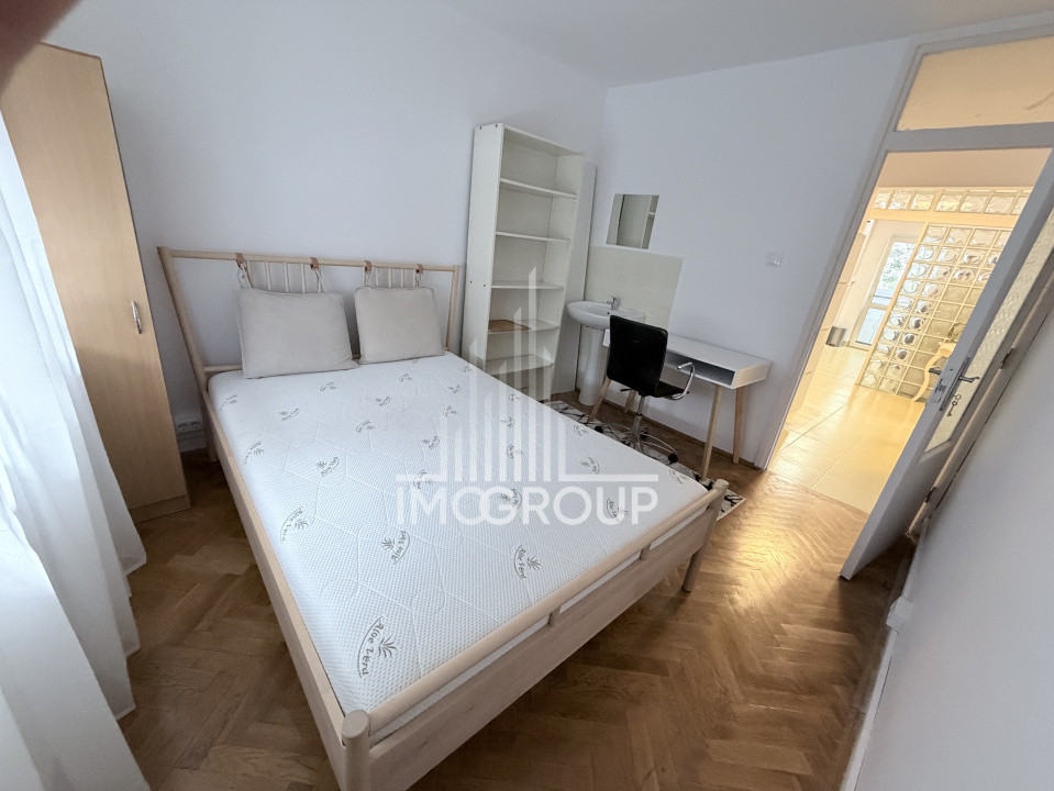 Apartament cu 3 camere,decomandat,  cu balcon, in Zorilor,  aproape de UMF
