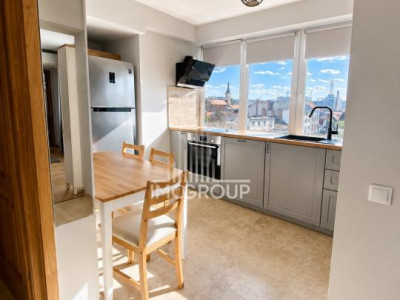 Apartament cu 2 camere de închiriat centru, P-ta Mihai Viteazul